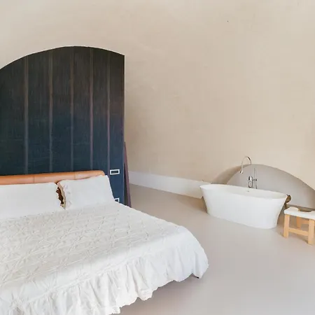 Art & Design Loft דירה