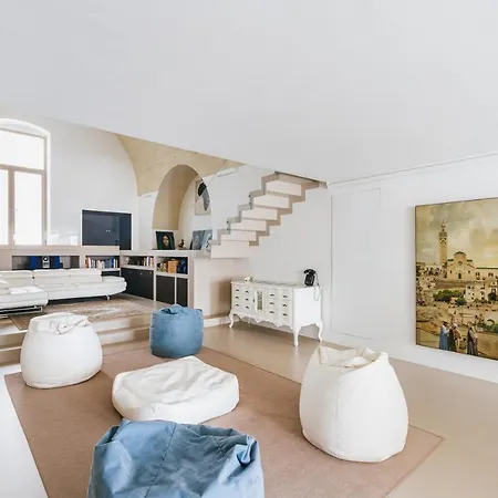 Art & Design Loft Apartment Matera